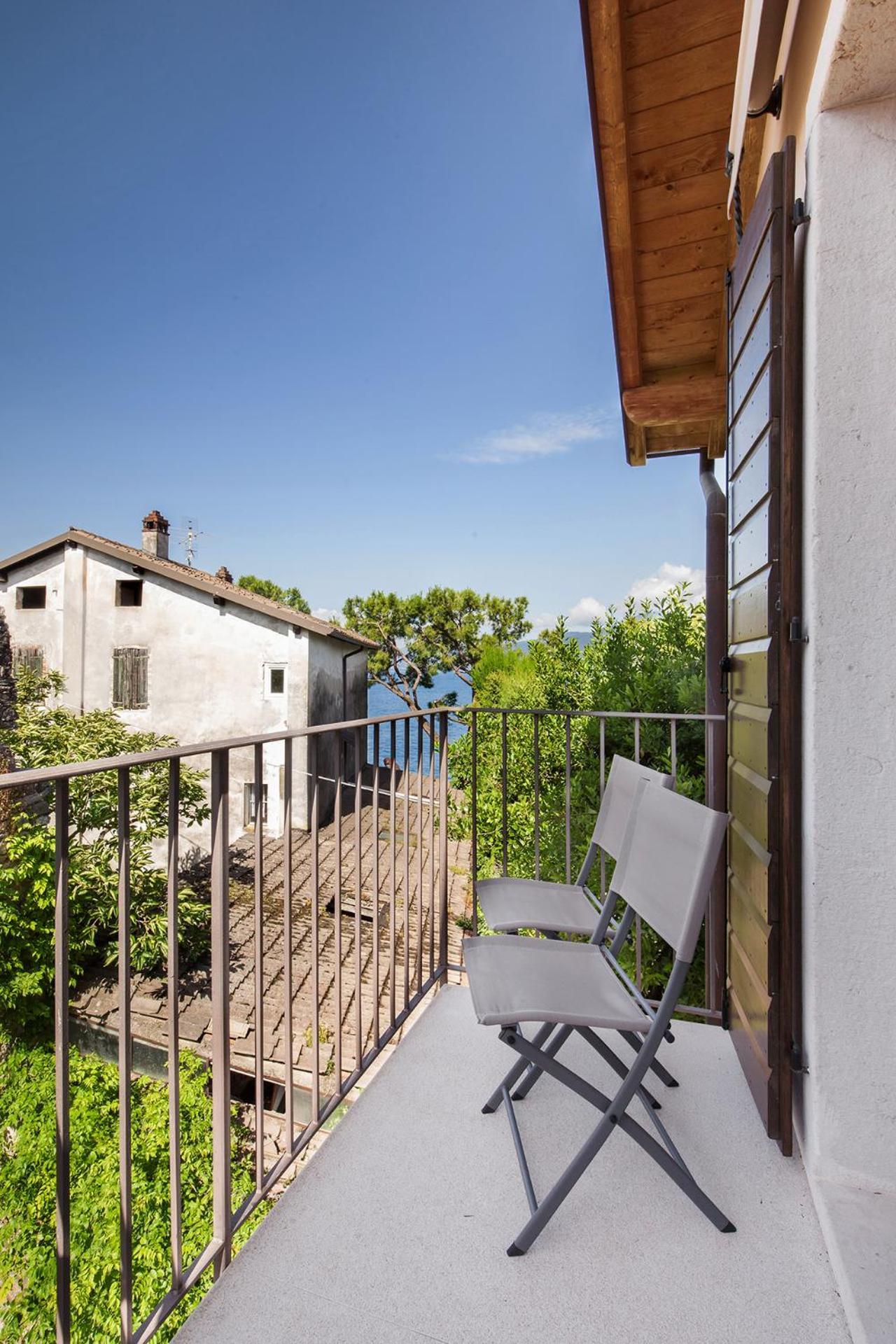 Residenza Vedovelli Aparthotel Torri Del Benaco Exterior foto