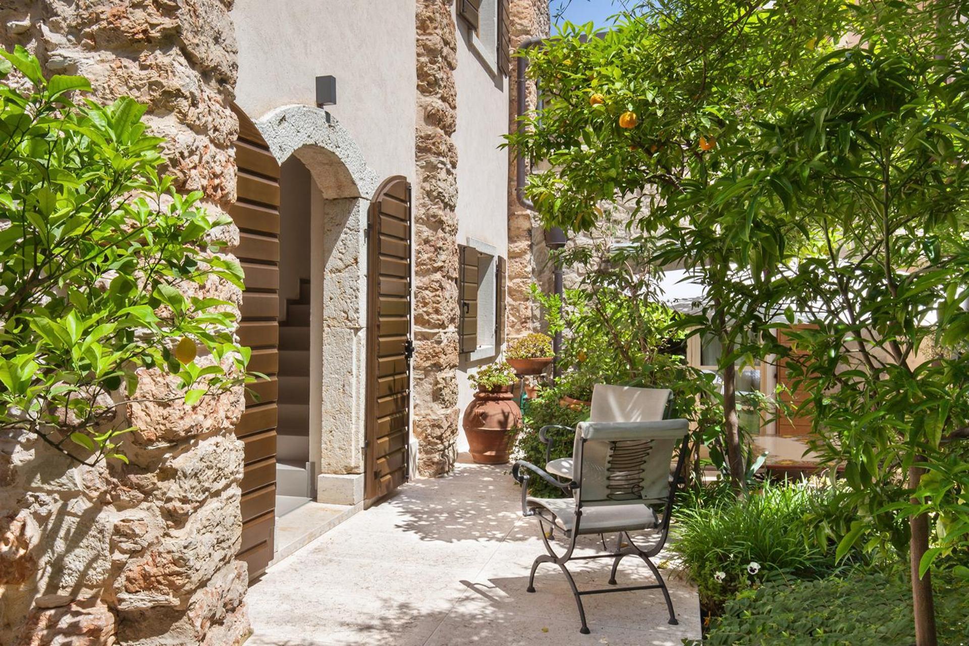 Residenza Vedovelli Aparthotel Torri Del Benaco Exterior foto